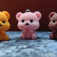 فیگور سه بعدی آویز دار طرح خرس رنگ صورتی