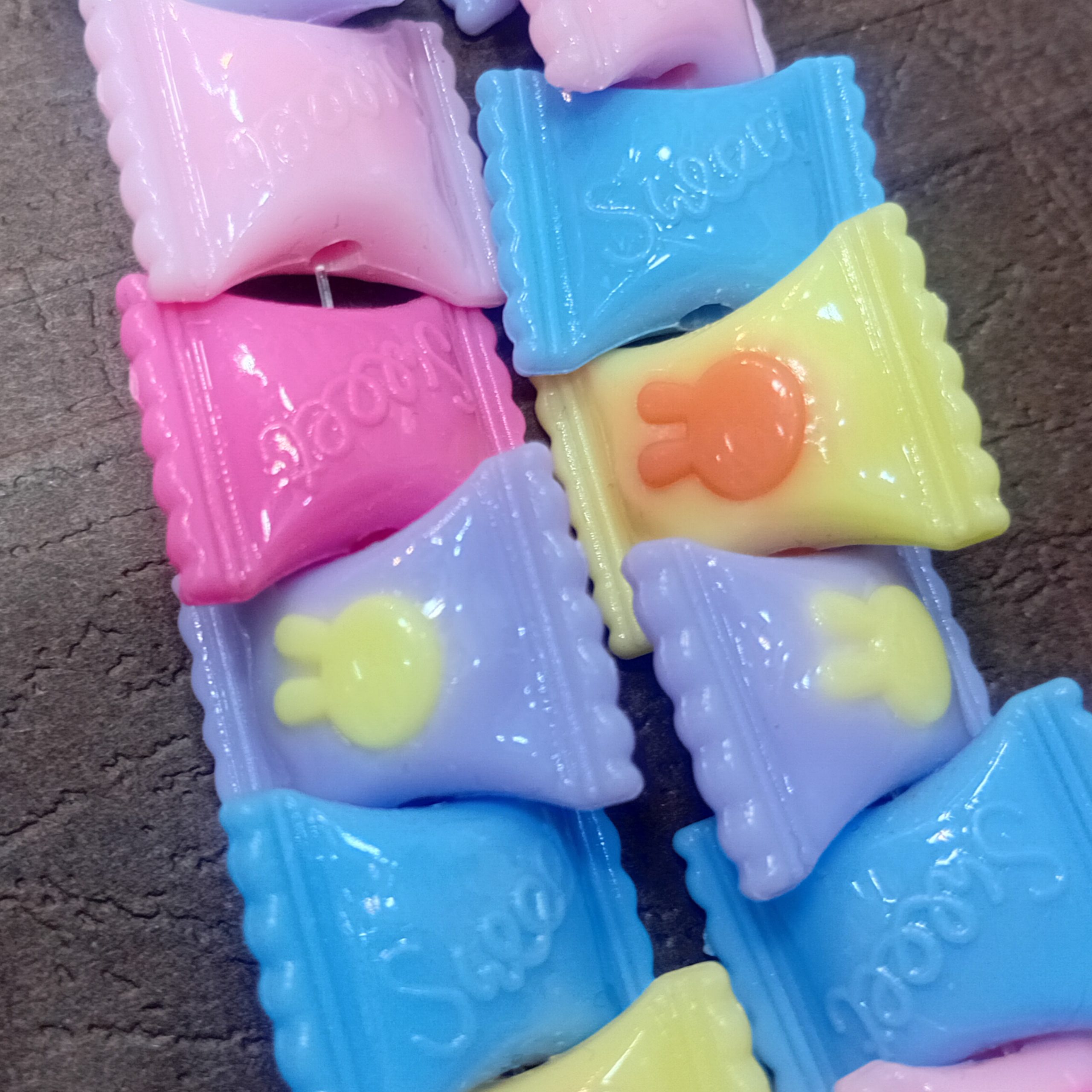 مهره آبرنگی برجسته مدل شکلات