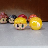 پیکسل سه بعدی شاین دار طرح پسر مو زرد